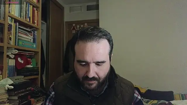 curiosillo83 online show from January 10, 2025, 6:28 pm