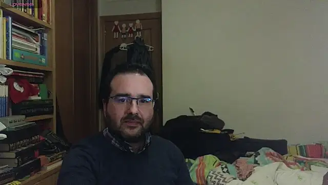 curiosillo83 online show from January 14, 2025, 8:48 pm