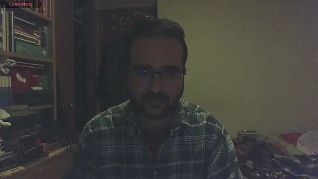 curiosillo83 online show from January 24, 2025, 12:09 am