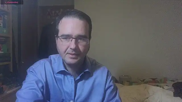 curiosillo83 online show from January 30, 2025, 3:51 pm