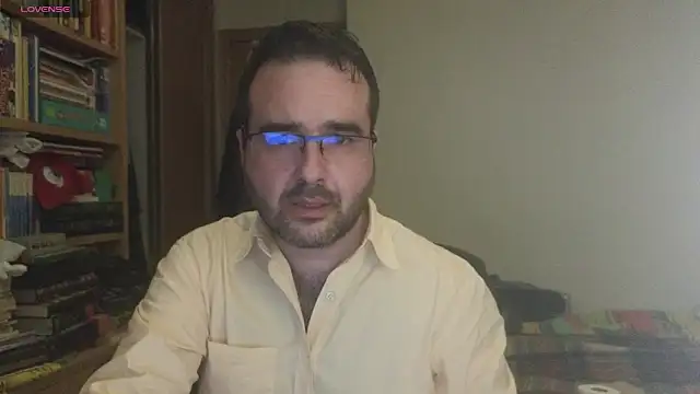 curiosillo83 online show from March 7, 2025, 11:40 am