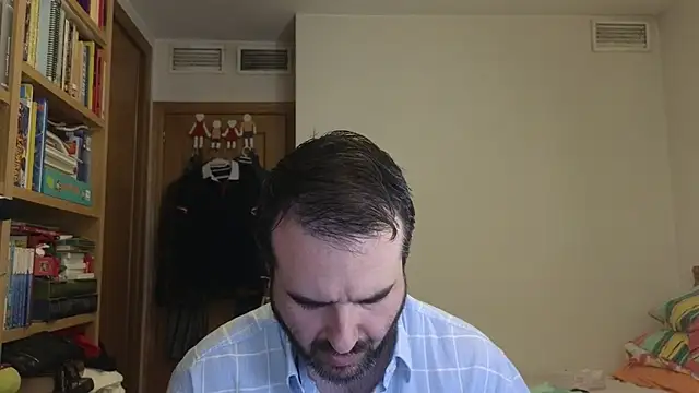 curiosillo83 online show from June 11, 2026, 10:57 am