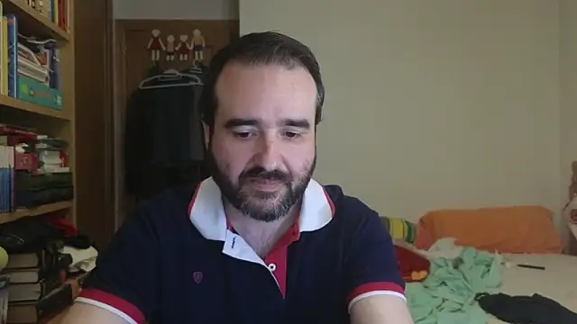curiosillo83 online show from June 17, 2026, 11:23 am