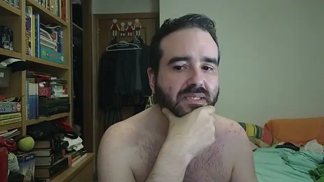 curiosillo83 online show from June 20, 2026, 8:44 pm