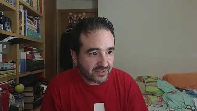 curiosillo83 online show from June 23, 2026, 8:29 pm