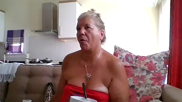TrustfulVampire1 online show from July 5, 2026, 5:47 am