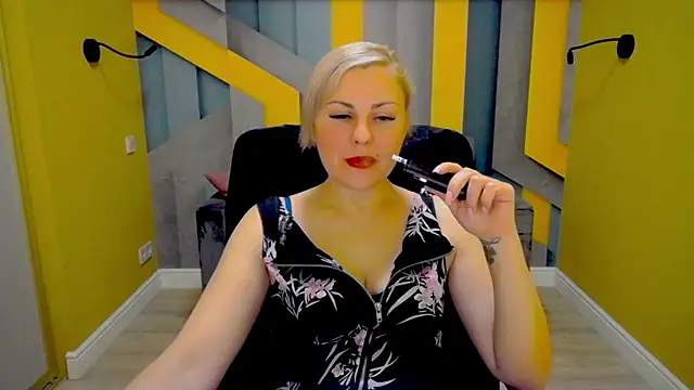 Candy Long online show from December 3, 2024, 8:50 pm