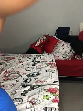 Snapshot of Sexypresh302 chatting on December 11, 2024, 9:34 pm Sexypresh302 online show from December 11, 2024, 9:34 pm