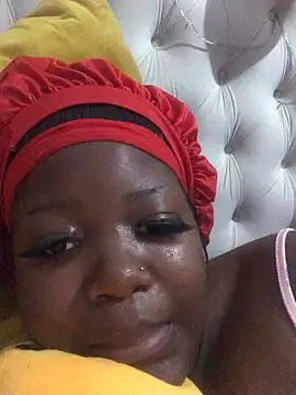 Snapshot of Sexypresh302 chatting on January 8, 2025, 12:38 am Sexypresh302 online show from January 8, 2025, 12:38 am