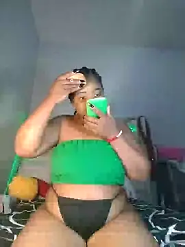 Snapshot of Sexypresh302 chatting on January 20, 2025, 11:13 am Sexypresh302 online show from January 20, 2025, 11:13 am