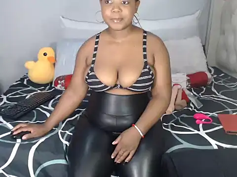 Snapshot of Sexypresh302 chatting on January 23, 2025, 6:35 pm Sexypresh302 online show from January 23, 2025, 6:35 pm