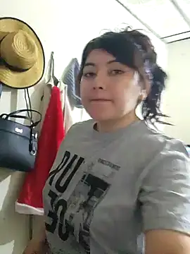 Snapshot of Sakura_0505 chatting on December 27, 2024, 5:09 am Sakura 0505 online show from December 27, 2024, 5:09 am