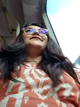 Snapshot of Sakura_0505 chatting on February 14, 2025, 10:14 pm Sakura 0505 online show from February 14, 2025, 10:14 pm