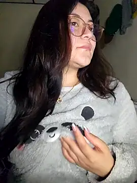 Snapshot of Sakura_0505 chatting on February 18, 2025, 3:53 am Sakura 0505 online show from February 18, 2025, 3:53 am