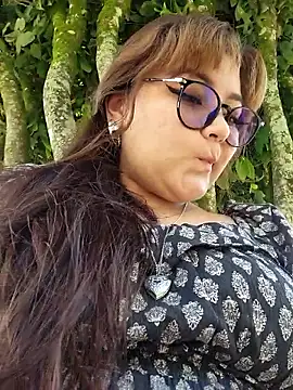 Snapshot of Sakura_0505 chatting on October 26, 2025, 7:09 pm Sakura 0505 online show from October 26, 2025, 7:09 pm