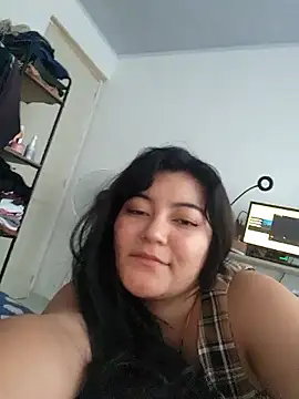 Sakura 0505 online show from December 14, 2025, 8:46 pm