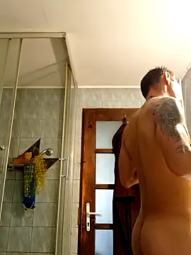 Snapshot of Medelin92 chatting on March 29, 2026, 10:04 am Medelin92 online show from March 29, 2026, 10:04 am