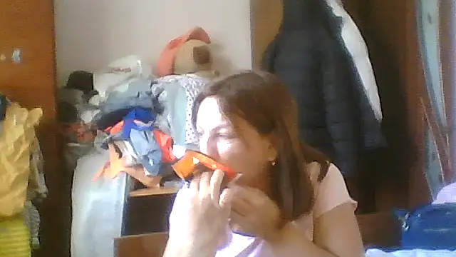 Snapshot of ShawnaAdams chatting on June 21, 2026, 2:19 pm ShawnaAdams online show from June 21, 2026, 2:19 pm