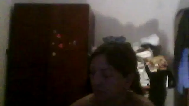 Snapshot of ShawnaAdams chatting on August 5, 2026, 10:33 pm ShawnaAdams online show from August 5, 2026, 10:33 pm