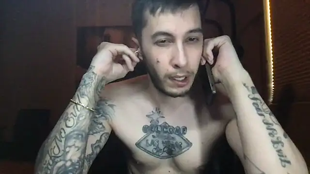 Bwcjoshbanks online show from May 12, 2026, 9:23 pm
