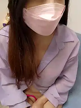 Lu Nana online show from December 3, 2024, 5:45 pm