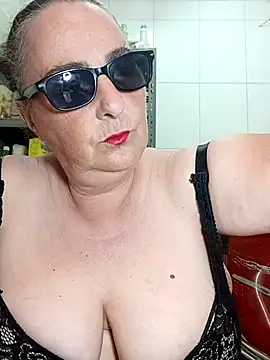 eroticjessitop online show from May 4, 2026, 4:58 pm