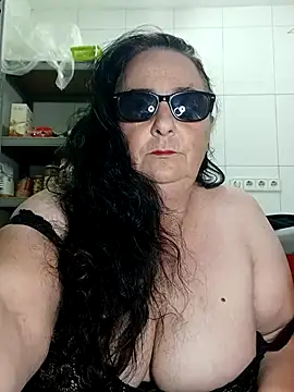 eroticjessitop online show from June 15, 2026, 9:28 pm