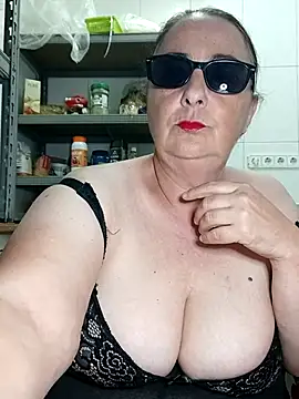 eroticjessitop online show from June 24, 2026, 9:14 pm