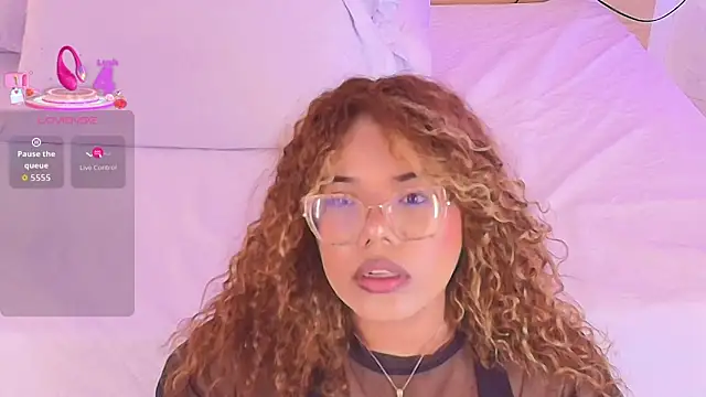  nickypurple  online show from December 22, 2025, 6:05 pm