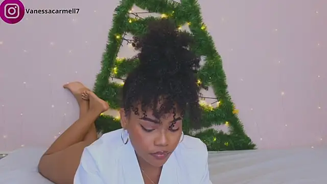 Snapshot of ShadayCarmell chatting on December 14, 2024, 8:40 pm ShadayCarmell online show from December 14, 2024, 8:40 pm
