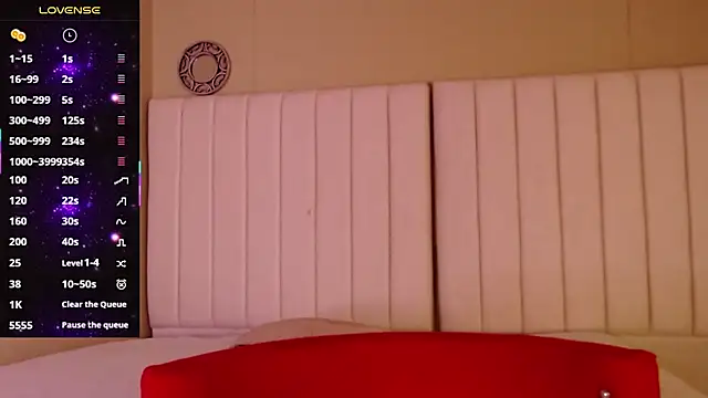 Snapshot of Angelllica_ chatting on September 22, 2025, 1:24 pm Angelllica  online show from September 22, 2025, 1:24 pm