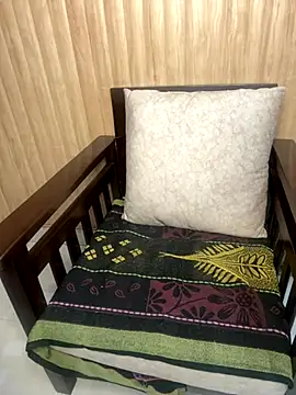 Priyana Chopra online show from November 24, 2025, 5:29 am