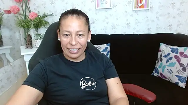 mature martina online show from January 17, 2025, 10:56 pm