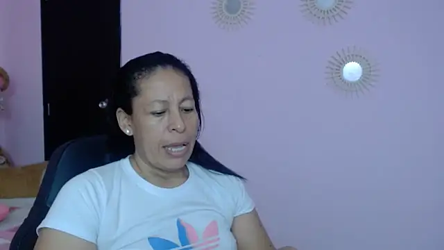 mature martina online show from January 31, 2025, 10:52 pm