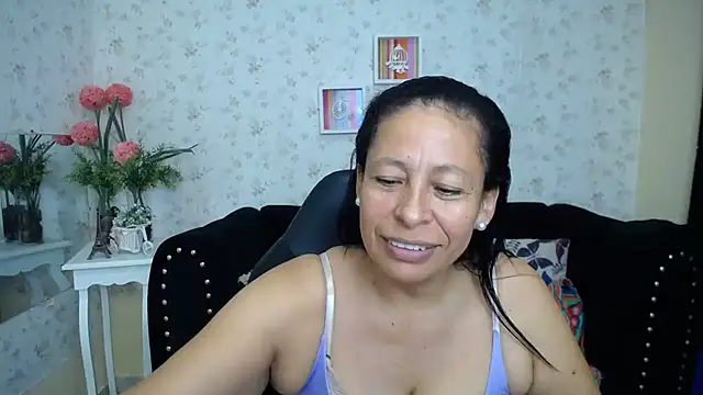 mature martina online show from February 15, 2025, 11:14 pm