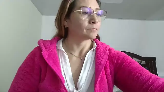 ruby-milf1 online show from December 5, 2024, 3:48 am