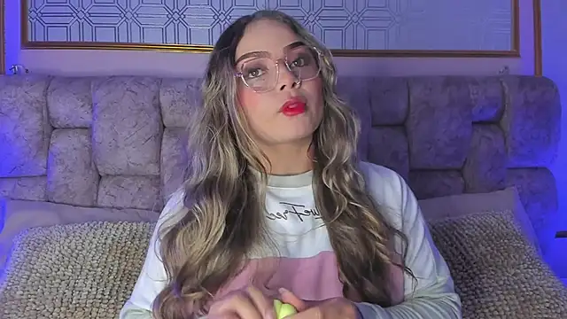 AnnyLopezz  online show from February 4, 2025, 3:44 am