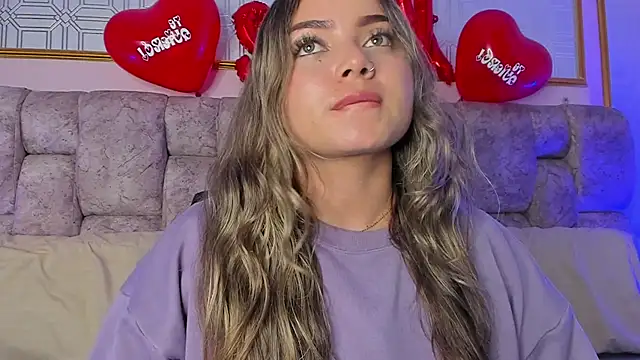 AnnyLopezz  online show from February 17, 2025, 10:07 am