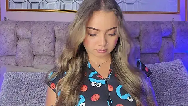 AnnyLopezz  online show from February 21, 2025, 4:29 am