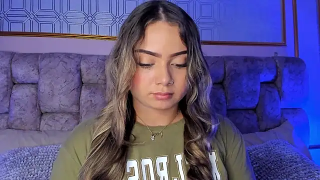 AnnyLopezz  online show from February 22, 2025, 3:34 am