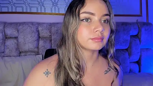 AnnyLopezz  online show from March 11, 2025, 10:07 am