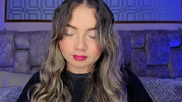 AnnyLopezz  online show from March 14, 2025, 8:10 am