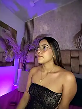 AnnyLopezz  online show from February 20, 2026, 8:27 am