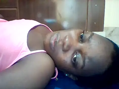 Alessandrajenna online show from May 7, 2026, 10:42 am