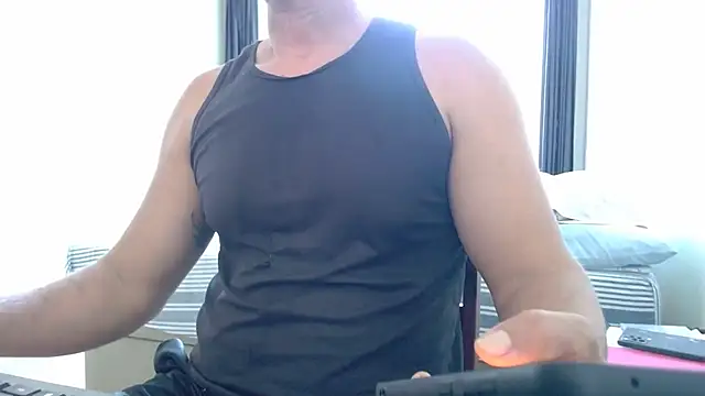 danilostorm7 online show from October 11, 2025, 7:56 pm