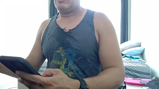 danilostorm7 online show from October 16, 2025, 5:47 pm