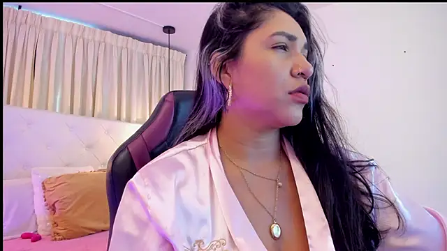 Snapshot of BonnieBad01 chatting on October 16, 2025, 6:31 pm BonnieBad01 online show from October 16, 2025, 6:31 pm