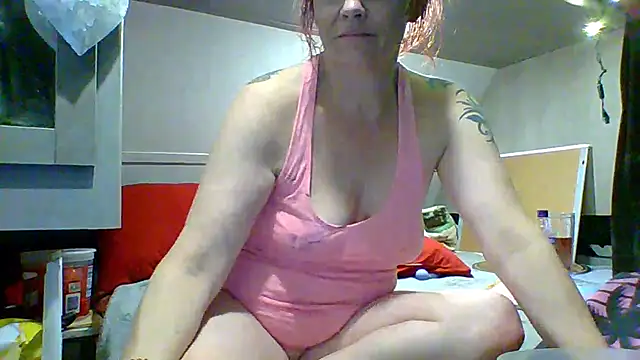 spundarella420 online show from January 3, 2025, 6:24 pm