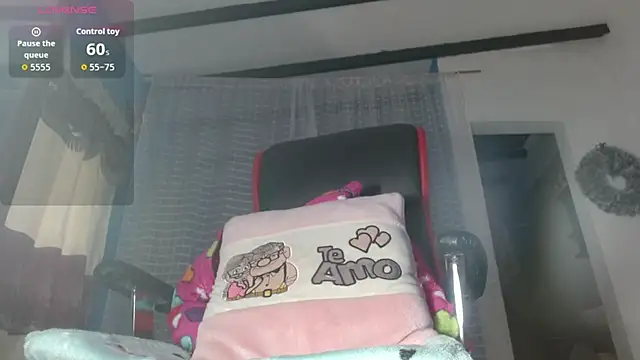 Snapshot of wendy_rivera_ chatting on October 26, 2025, 11:16 am wendy rivera  online show from October 26, 2025, 11:16 am