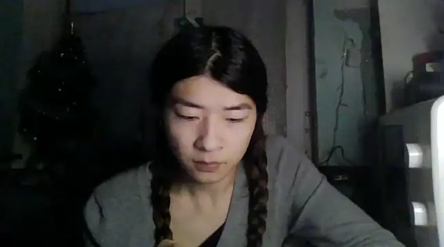 CarlyJoy online show from January 22, 2025, 1:00 pm